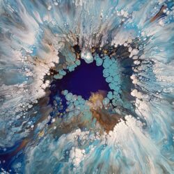 Deep Blue Hole